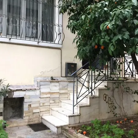 Elly's House In